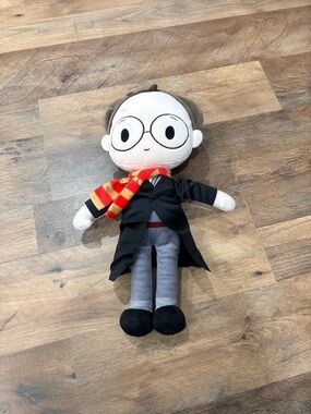 Plush Harry Potter Stuffed Toy. Perfect for gifting or collecting. Cute kids toy